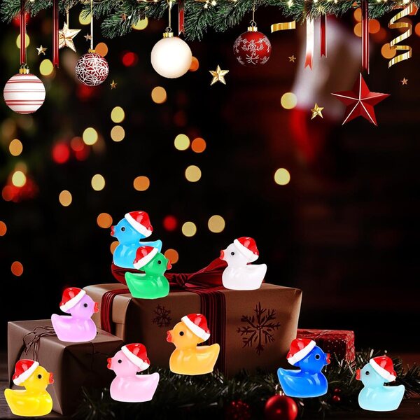 Mini-Enten aus Kunstharz, 80 Stück, 10 Farben, mit Weihnachtsmütze für festliche Dekorationen