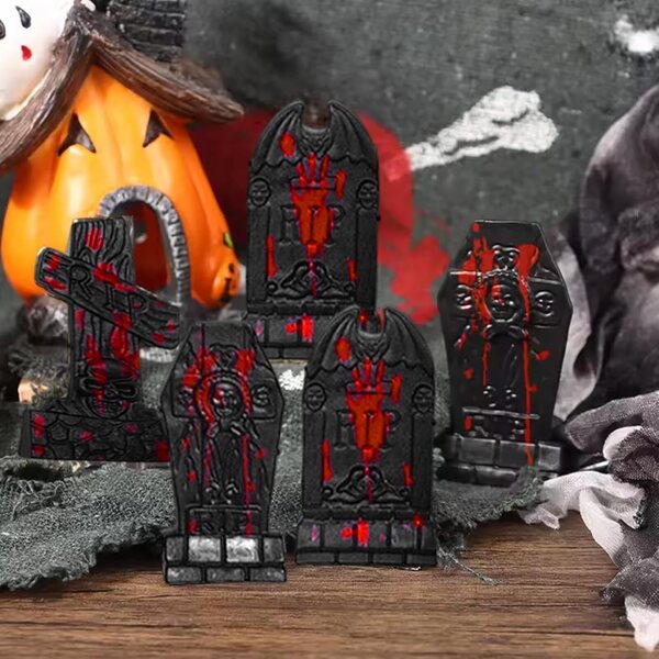 Halloween-Miniaturen: 20 Plastikgrabsteine für gruselige Partydekorationen