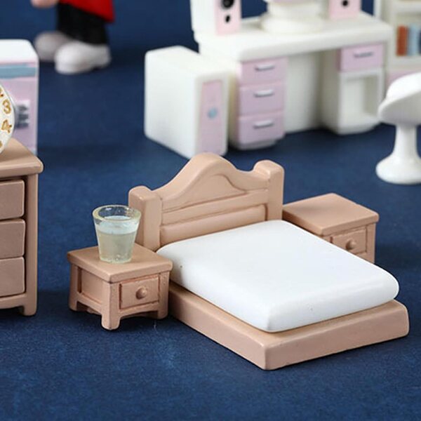Set Miniature Mobili Realistici in Legno per Case delle Bambole con Tazza da Caffè