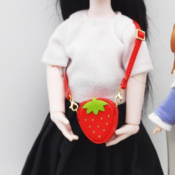 Mini borsa a tracolla kawaii a forma di fragola per casa delle bambole e pupazzi