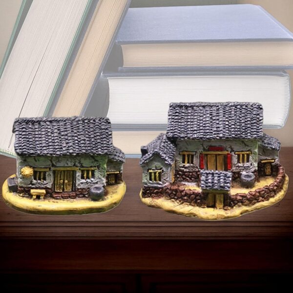 Ornamenti case in miniatura in resina con tetto di paglia, decorazioni per giardino e casa
