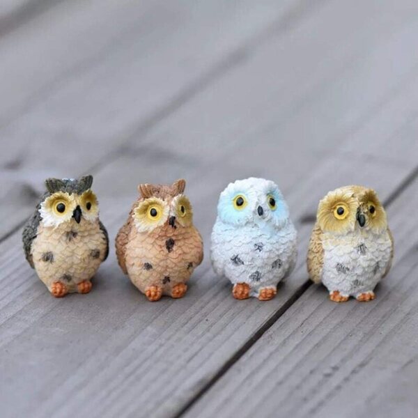 4 Miniatur-Eulen aus Kunstharz für Feengarten- und Puppenhausdekorationen