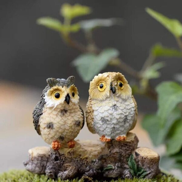 4 Miniatur-Eulen aus Kunstharz für Feengarten- und Puppenhausdekorationen