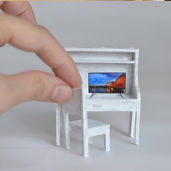 DOITOOL Miniature TV per casa delle bambole in scala 1:12, set 4 pezzi, dettaglio realistico 5,8x3,3 cm