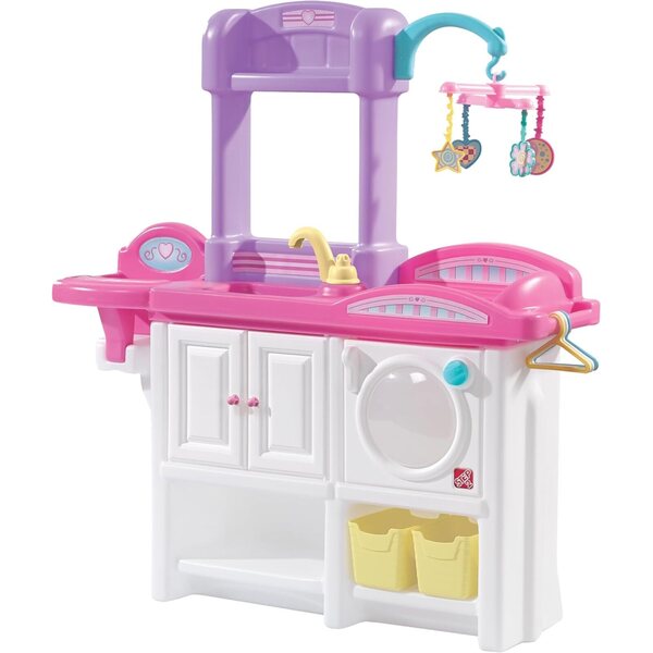 Step2 Love & Care Deluxe Kinderzimmer für Puppen mit Zubehör und Waschmaschine, Kinderspiel