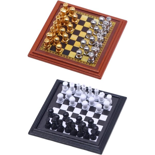 Mini Scacchiera Vintage in Metallo per Case delle Bambole e Decorazioni