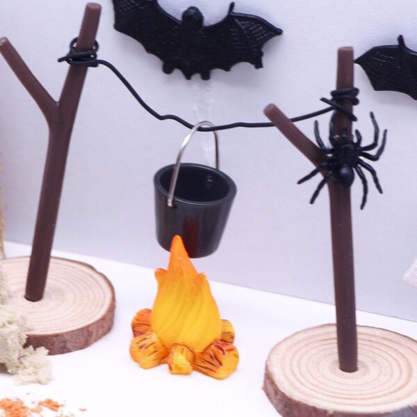 27-teiliges Halloween-Miniatur-Set für Puppenhäuser mit Kürbissen und Skeletten