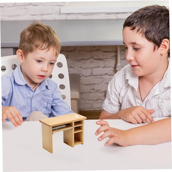 1:12 Vintage Mini-Computertisch aus Holz für Puppenhaus und Dekorationen