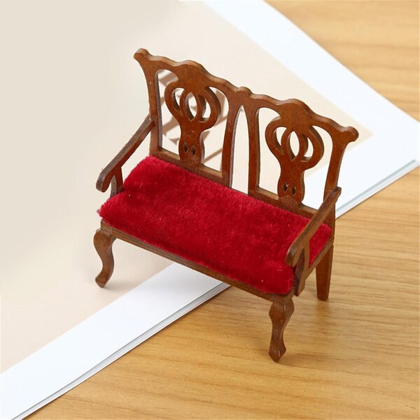 Miniatura Sedia Divanetto in Legno per Case delle Bambole 1:12 - Eleganza e Stile