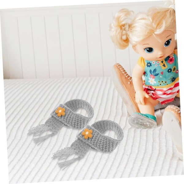 Set 5 Mini Sciarpe per Bambole in Lana Regolabili Grigie - Accessori Decorativi