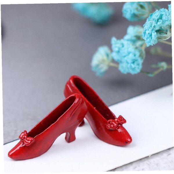 Sanfly Scarpe Miniatura Rosse 1:12 per Casa delle Bambole Accessorio Decorativo