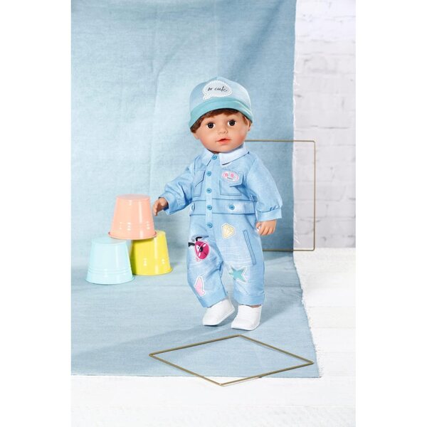 BABY born Deluxe Jeans Overall 43cm con berretto e Scarpe per Bambole - Set Completo