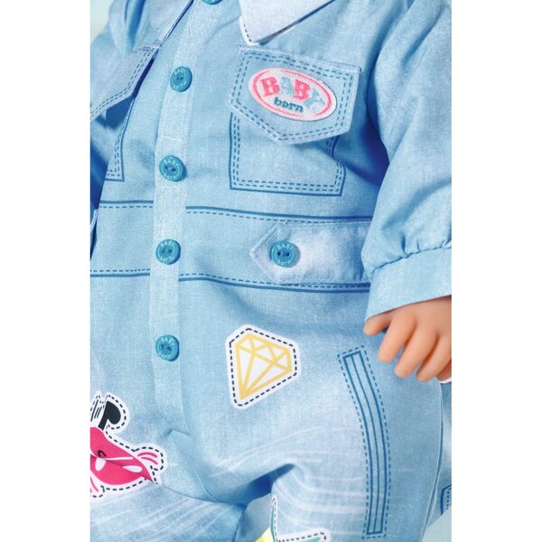 BABY born Deluxe Jeans Overall 43cm con berretto e Scarpe per Bambole - Set Completo