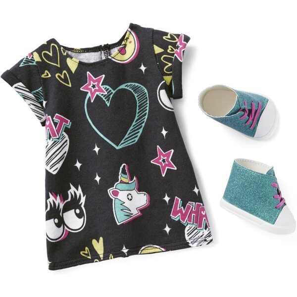 American Girl Truly Me Show Your Wild Side Outfit: Batikkleid und rosa Sandalen