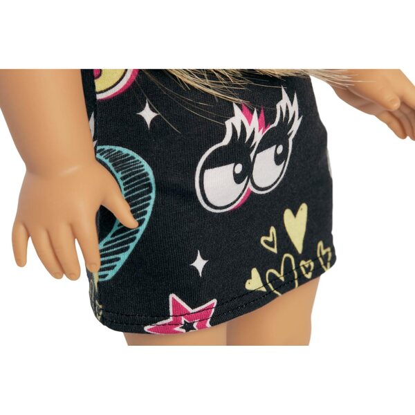 American Girl Truly Me Show Your Wild Side Outfit: Batikkleid und rosa Sandalen