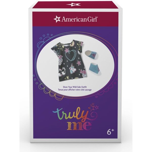 American Girl Truly Me Show Your Wild Side Outfit: Batikkleid und rosa Sandalen