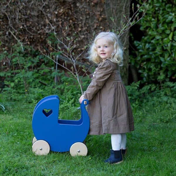 Moover Bambolewagen in Legno blu con Cuori - Design Danese Classico per Bambini