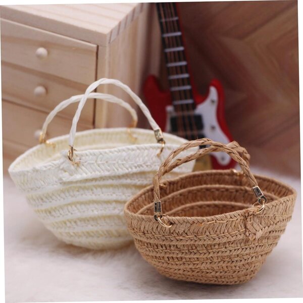 Borsa di paglia in miniatura fatta a mano con 2 borse, realizzata con materiali naturali di una casa delle bambole