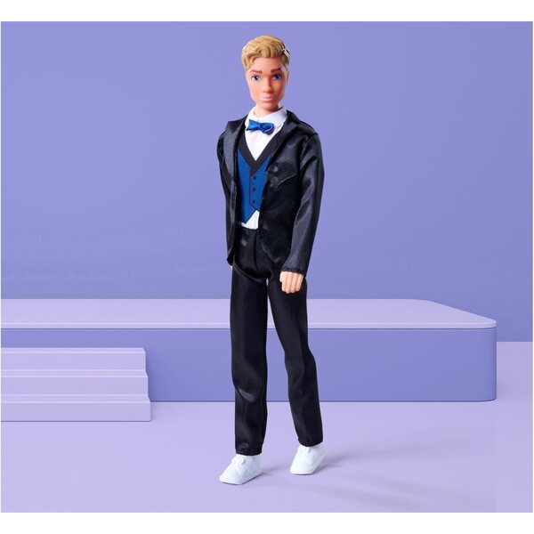 Steffi Love Kevin Charming: bambola moda 30cm elegante con abito e sneakers, dai 3 anni
