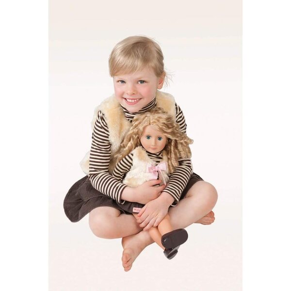 Our Generation OG4051Z - Completo moda bambola con gonna, maglione e gilet pelliccia