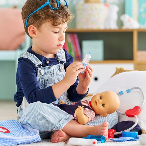 Corolle Kit Dottore con 8 Accessori per Bambole 30 cm, Gioco Educativo 18+ Mesi