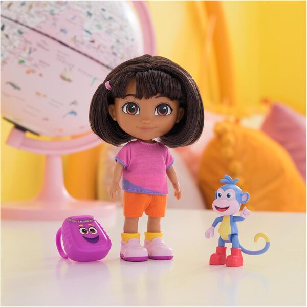 Dora Puppe 22 cm mit Schwanz zum Kamm, Rucksack und Affenstiefeln, Spiel für Kinder ab 3 Jahren