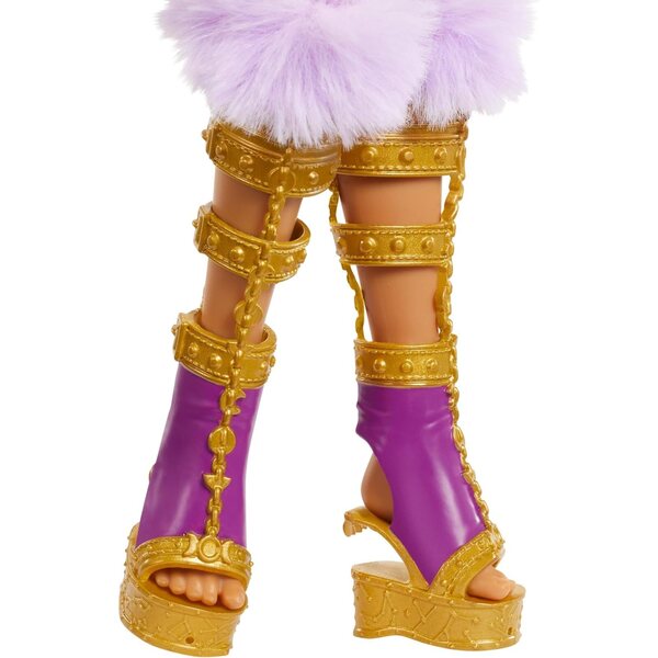 Monster High Clawdeen Wolf con outfit da festival e accessori emozionanti