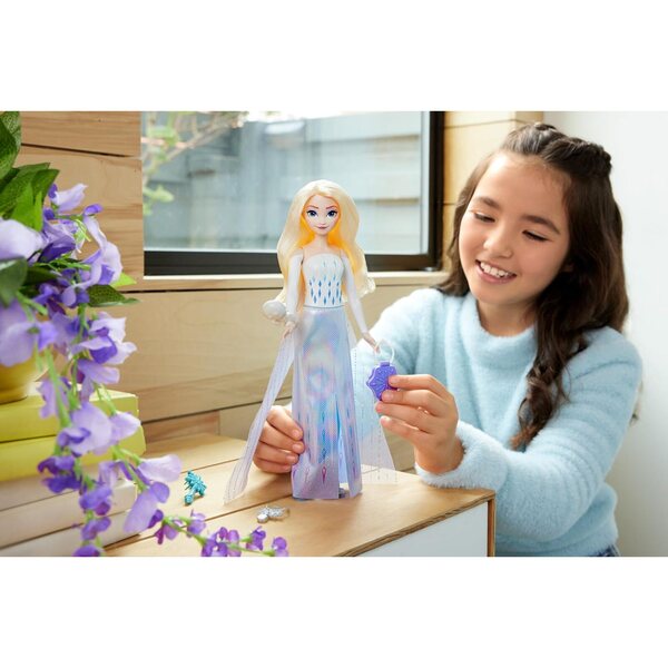 Mattel Disney Elsa Spin & Reveal: 11 Sorprese, Accessori e Poupée Ispirata alla Eiskönigin