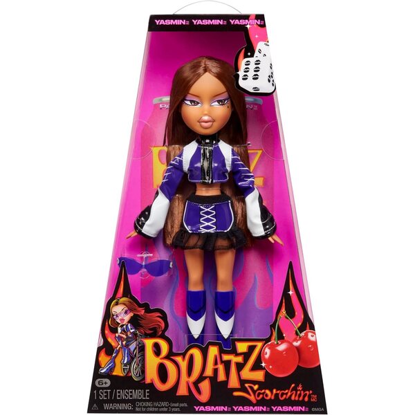 Bratz Scorchin' Yasmin: Modepuppe mit Rennoutfit und glamourösen Accessoires