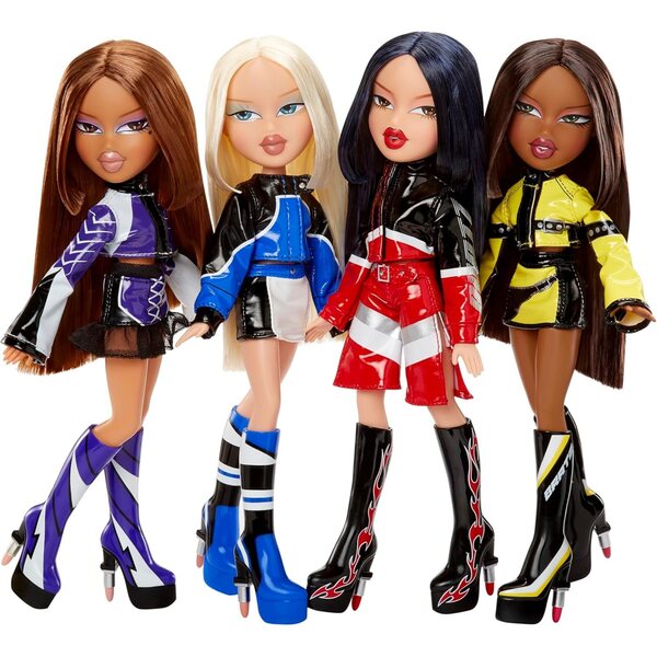 Bratz Scorchin' Yasmin: Modepuppe mit Rennoutfit und glamourösen Accessoires