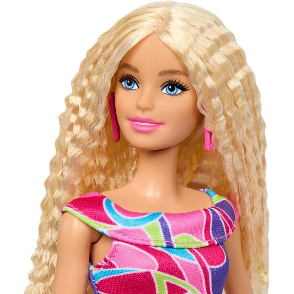 Barbie Fashionistas #223 mit welligem blondem Haar und Kleid, inspiriert von Totally Hair 1992