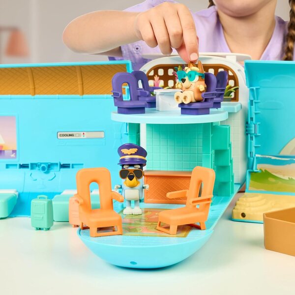 Bluey 3-in-1 erweiterbares Flugzeugspiel: Flugzeug, Hotel und Boot, über 25 Sounds, 15 Zubehörteile