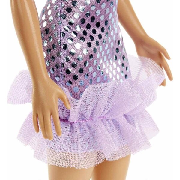 Barbie-Puppe mit lavendelfarbenem Metallic-Kleid und glamourösen Accessoires für Kinder