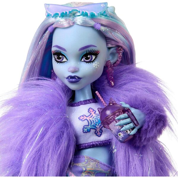 Monster High Abbey Bominable con Mammut e Accessori - Look Invernale per Bambini da 4+