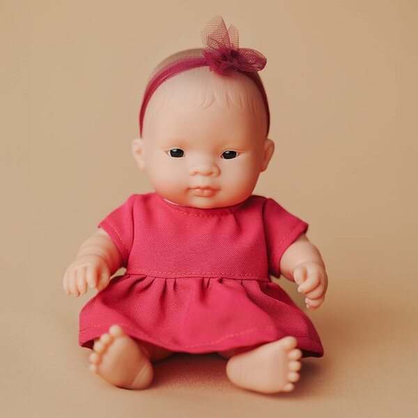 Miniland Pupa 21cm Asiatico, Collezione My Friends & Me, Anatomica e Profumata
