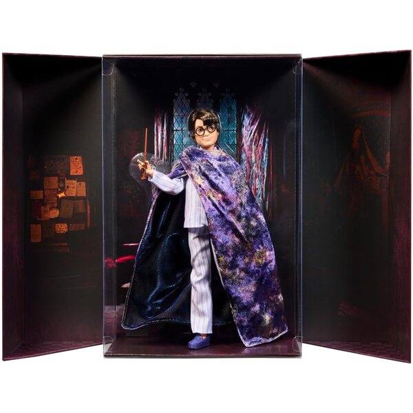 Mattel Harry Potter Design Collection 10'' Puppe mit Pyjama und Unsichtbarkeitsumhang