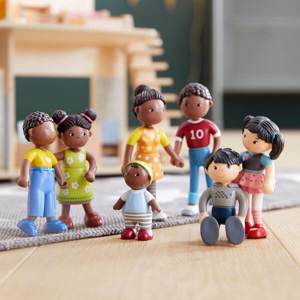 Set per la famiglia HABA Little Friends: accessori flessibili per bambole a partire da 3 anni