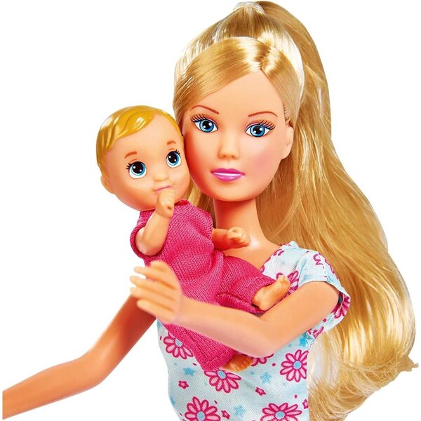 Simba Steffi Love Baby World Bambole-Spielset con Steffi e 3 Babys, accessori inclusi
