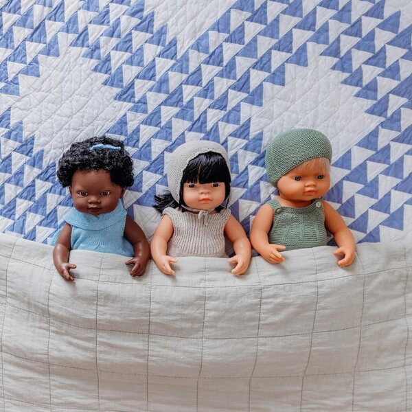 Miniland Bambola Neonato Ragazza Asiatica 38cm in Vinile Morbido e Flessibile