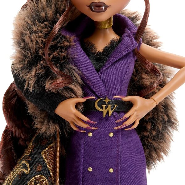 Clawdeen Wolf Monster High House of Wolf mit Jacquard-Umhang und goldenen Accessoires