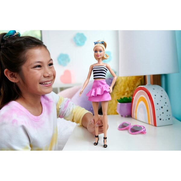 Barbie Fashionistas Puppen zum 65-jährigen Jubiläum mit Retro-Stil und modernen Accessoires