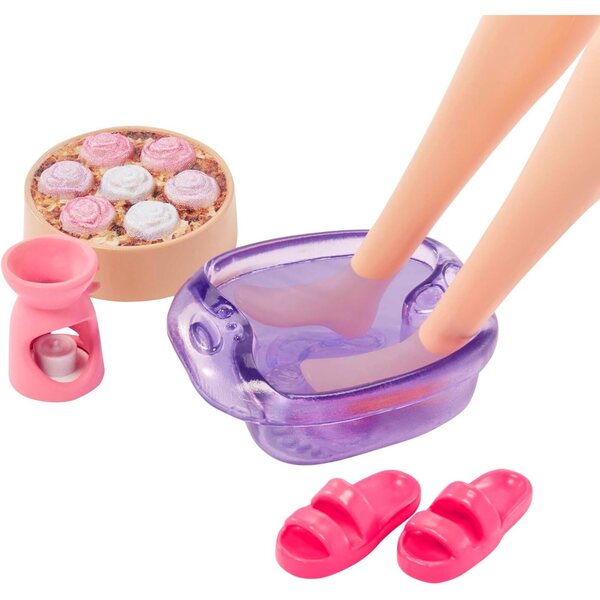 Barbie Wellness-Set mit Limettenbademantel, Welpe und Entspannungszubehör