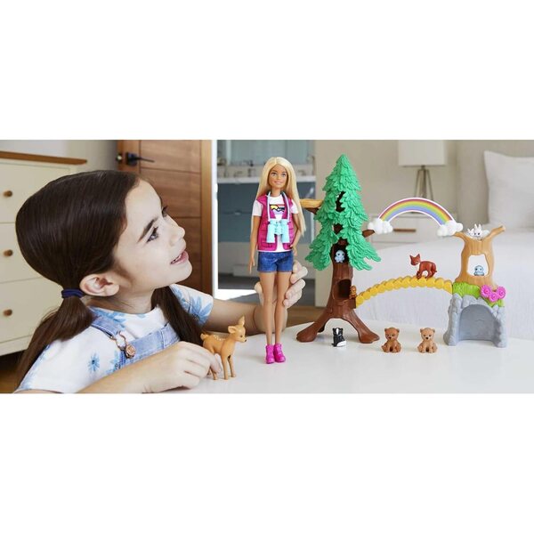 Barbie Esploratrice della Natura con Set Giochi e 10 Animaletti - Gioco per Bambini 3+