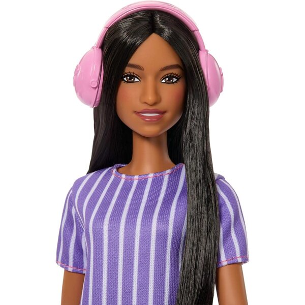 Barbie Fashionistas Autistic Barbie mit lavendelfarbenem Kleid und Accessoires inklusive