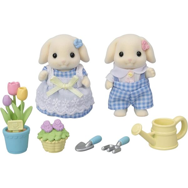 Sylvanian Families Gartenset mit Kaninchenfiguren und Zubehör für Kinder