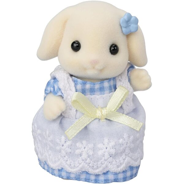 Sylvanian Families Gartenset mit Kaninchenfiguren und Zubehör für Kinder