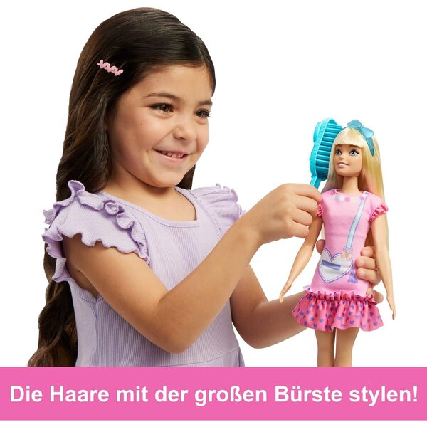 Barbie Malibu My First: 34 cm große Puppe mit Zubehör für Kinder ab 3 Jahren