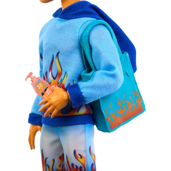 Monster High Heath Burns Scare-adise Island con Hoodie, Costume e Accessori Mare