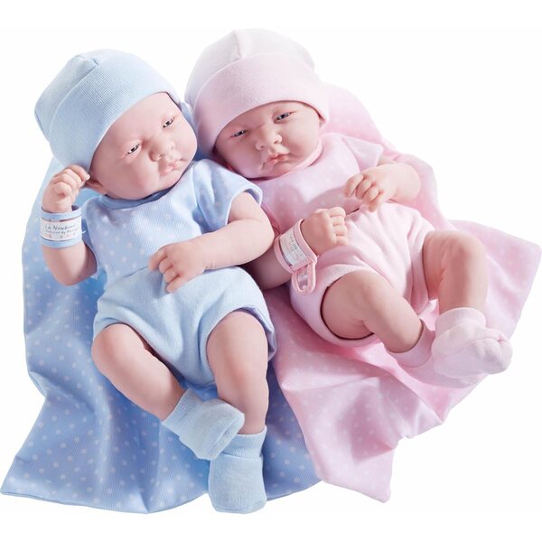 JC Toys Die neugeborene Puppe 38 cm mit Strickkleidung und komplettem Zubehör