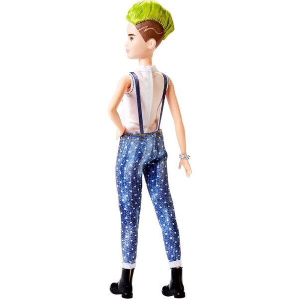 Barbie Fashionistas mit Irokesenkleid und Latzhose, Zierlich-Body und schwarzen Stiefeln